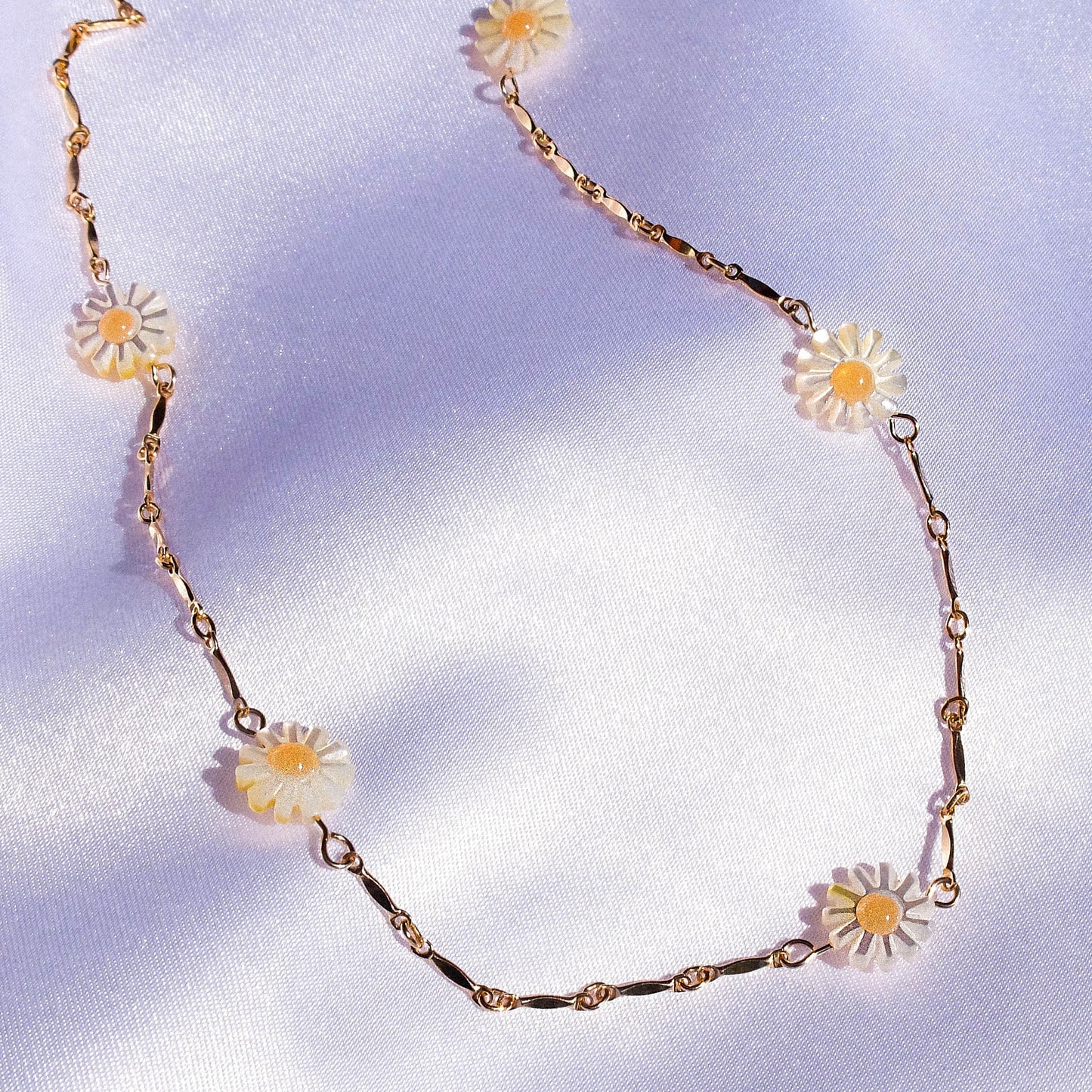 Daisy Necklace